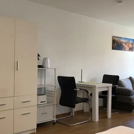 Und Whv * Wilhelmshaven